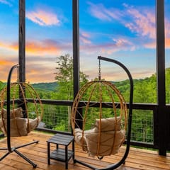 Nice Views, Theater, Gameroom, Arcade, Hot Tub