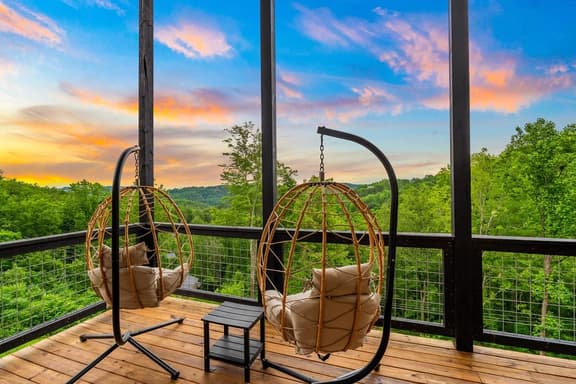 Nice Views, Theater, Gameroom, Arcade, Hot Tub - Image 1